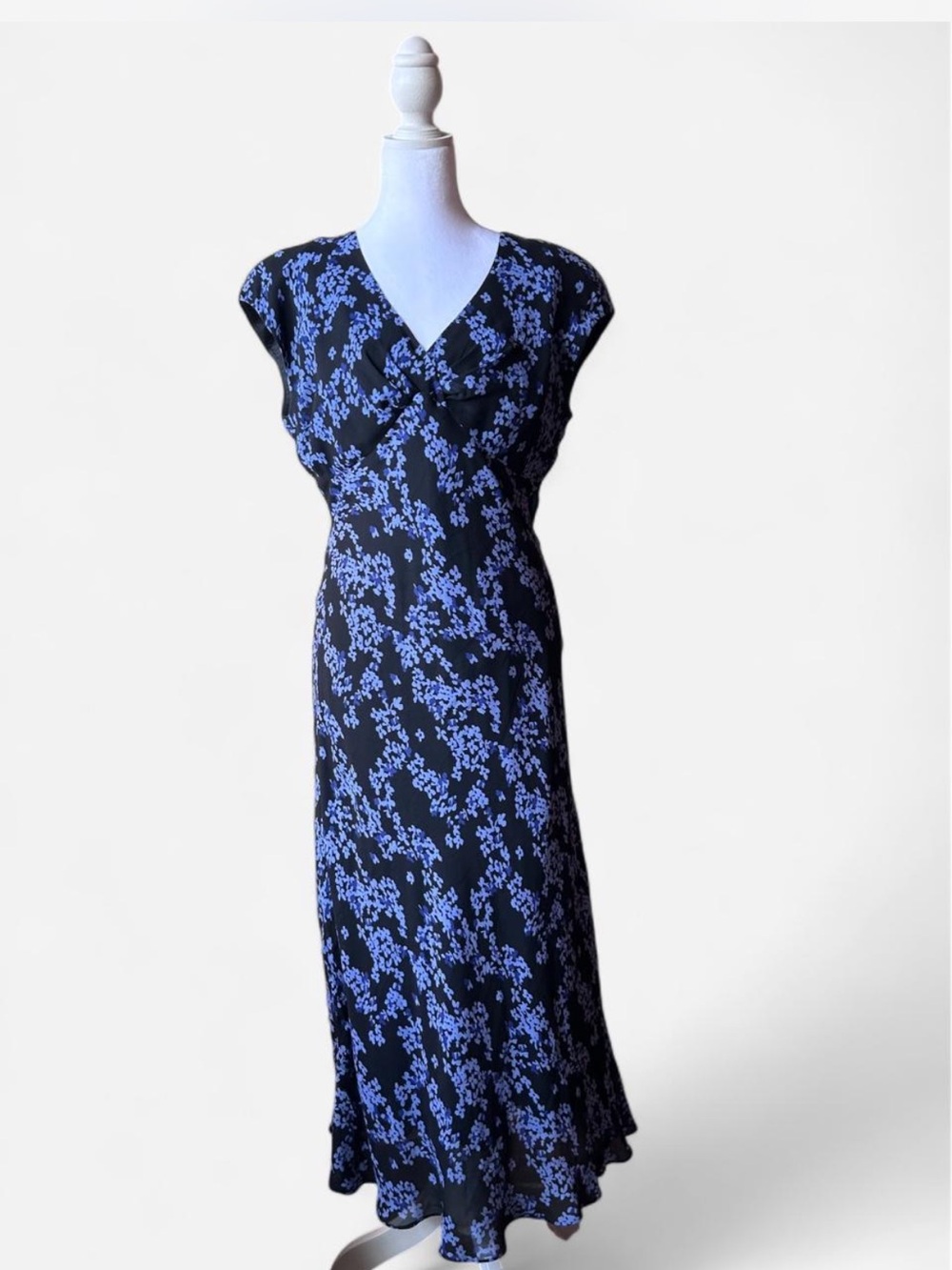 Vintage Silk Jones New York Dress Elegant Floral V-Neck Dress 12